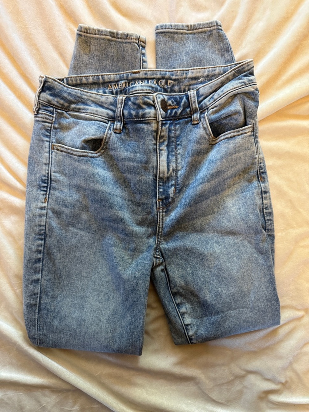 American Eagle Outfitters Light Blue Skinny Jeans